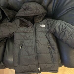KIDS NORTHFACE REVERSIBLE WINTER COAT